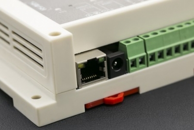 DFR0290 8채널 이더넷 릴레이 컨트롤러 / PoE,RS485 지원 (8 Channel Ethernet Relay Controller)